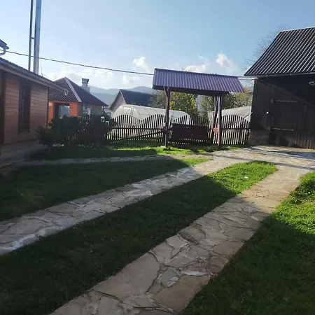 У Марічки * Yaremche
