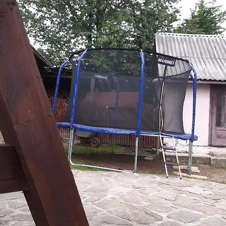 у марічки 招待所 *